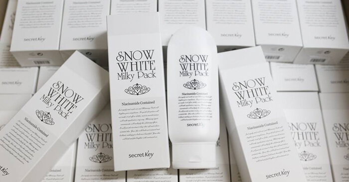 Kem tắm trắng body và mặt Secret Snow White Milky Pack 200g