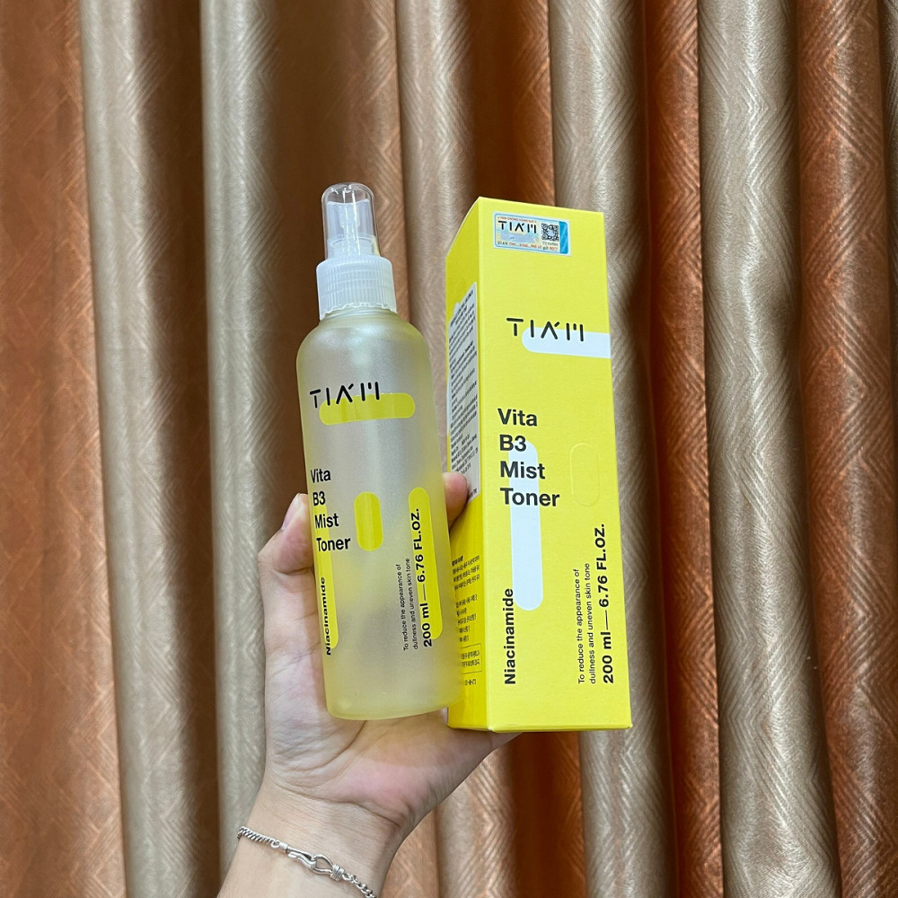 Nước hoa hồng dạng xịt Tia'm Vita B3 Mist Toner Tiam 200ml