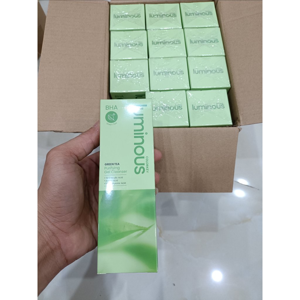 f272 - Sữa Rửa Mặt COLORKEY LUMINOUS Hỗ trợ loại bỏ dầu nhờn, kiềm dầu, không gây khô da 100g LYO
