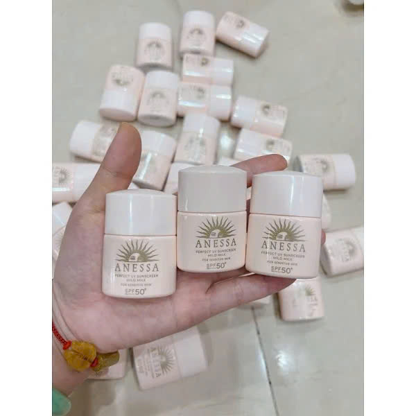 a741 - Anessa - Kem chống nắng mini  Perfect UV Sunscreen Mild Milk 12ml (hồng nhạt)