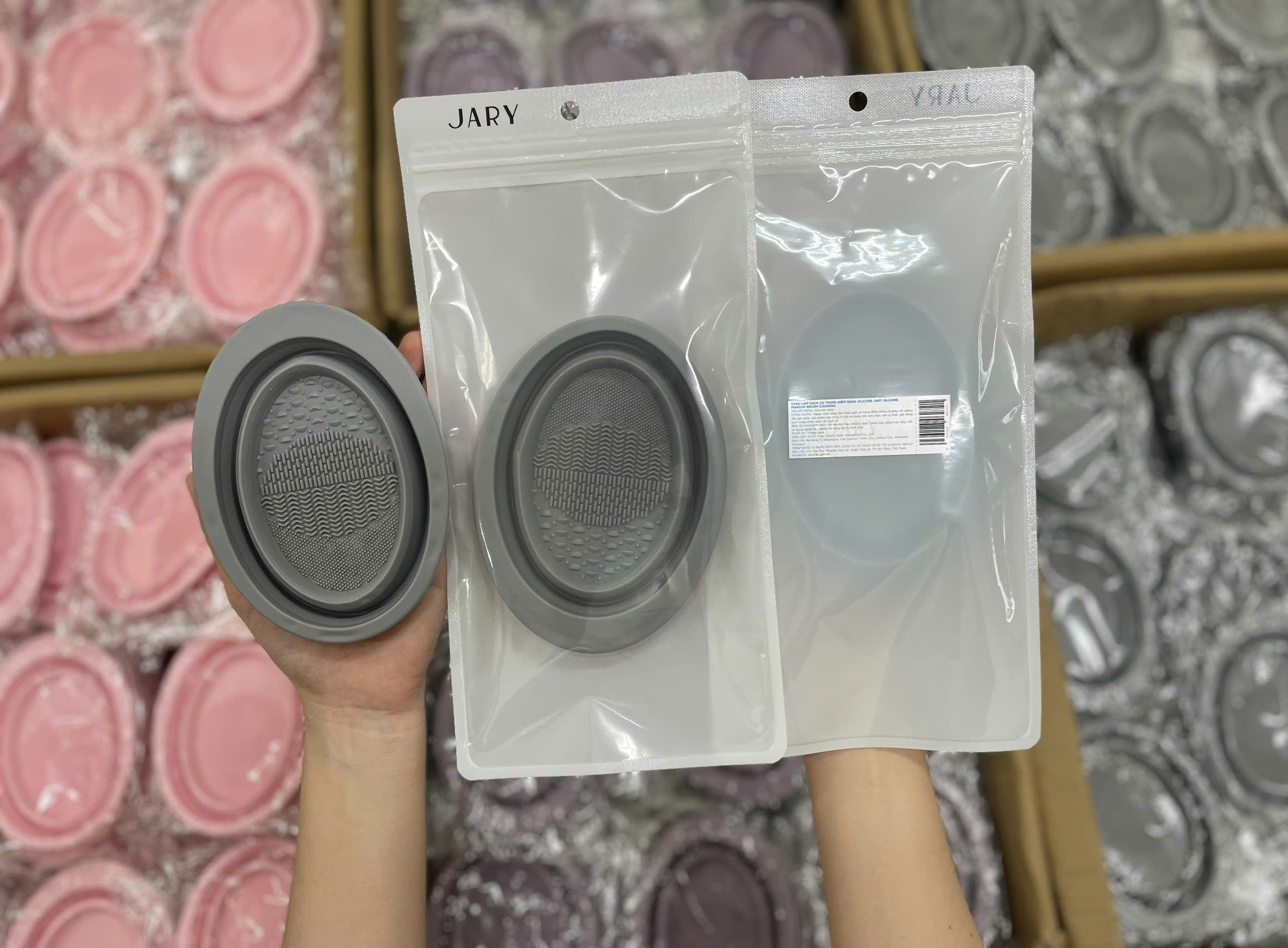 Chậu Làm Sạch Cọ & Giỏ Treo Phơi Khô Cọ Trang Điểm Jary Slicone Makeup Brush Cleaning / Hanging Brush Basket