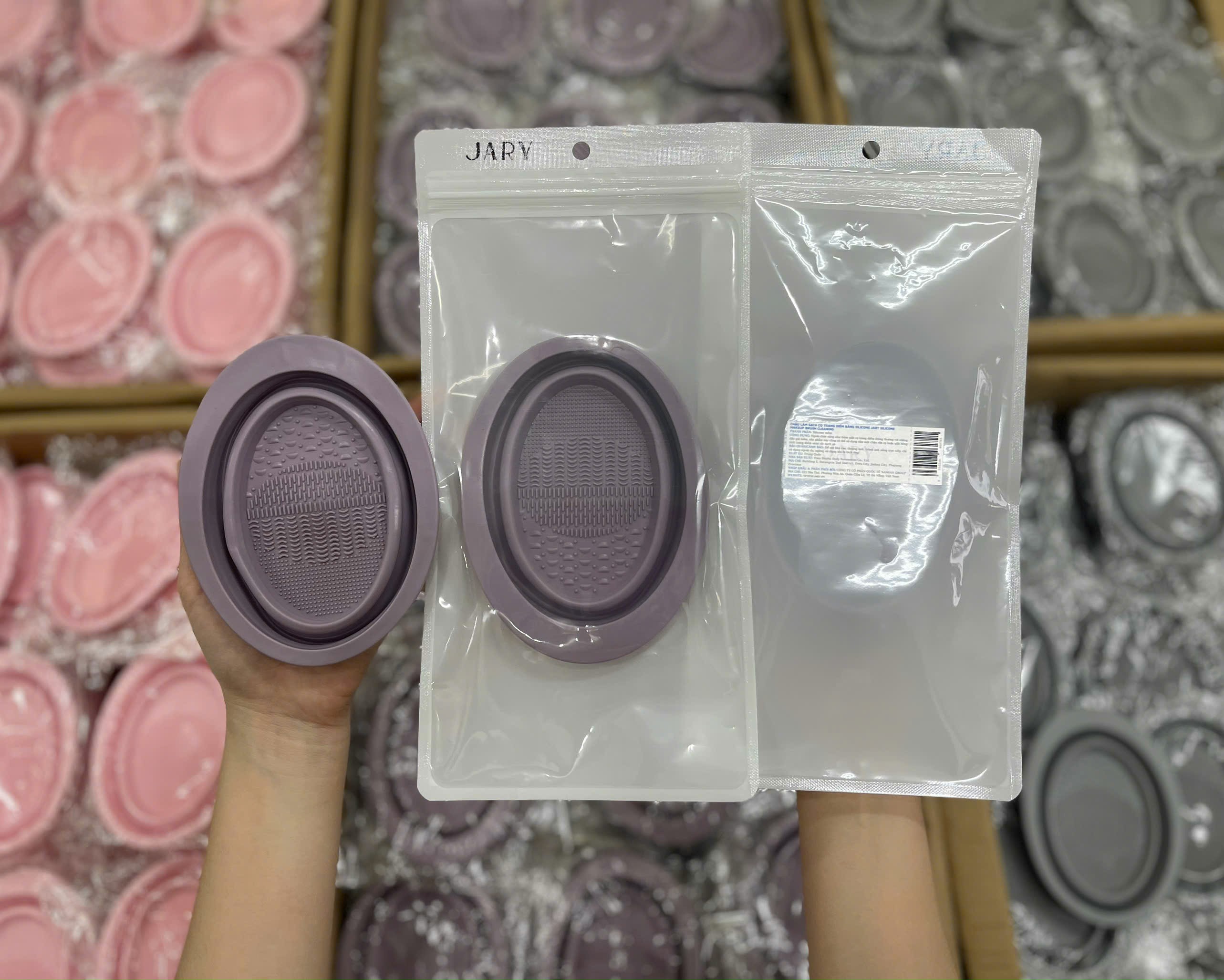 Chậu Làm Sạch Cọ & Giỏ Treo Phơi Khô Cọ Trang Điểm Jary Slicone Makeup Brush Cleaning / Hanging Brush Basket