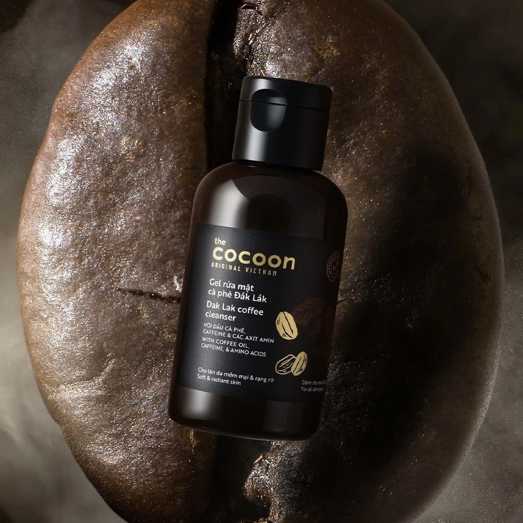 Gel Rửa Mặt Chiết Xuất Cà Phê Đắk Lắk Cocoon Dak Lak Coffee Cleanser Làm Sạch Dịu Nhẹ, Giúp Da Tươi Mát & Mịn Màng 140ml