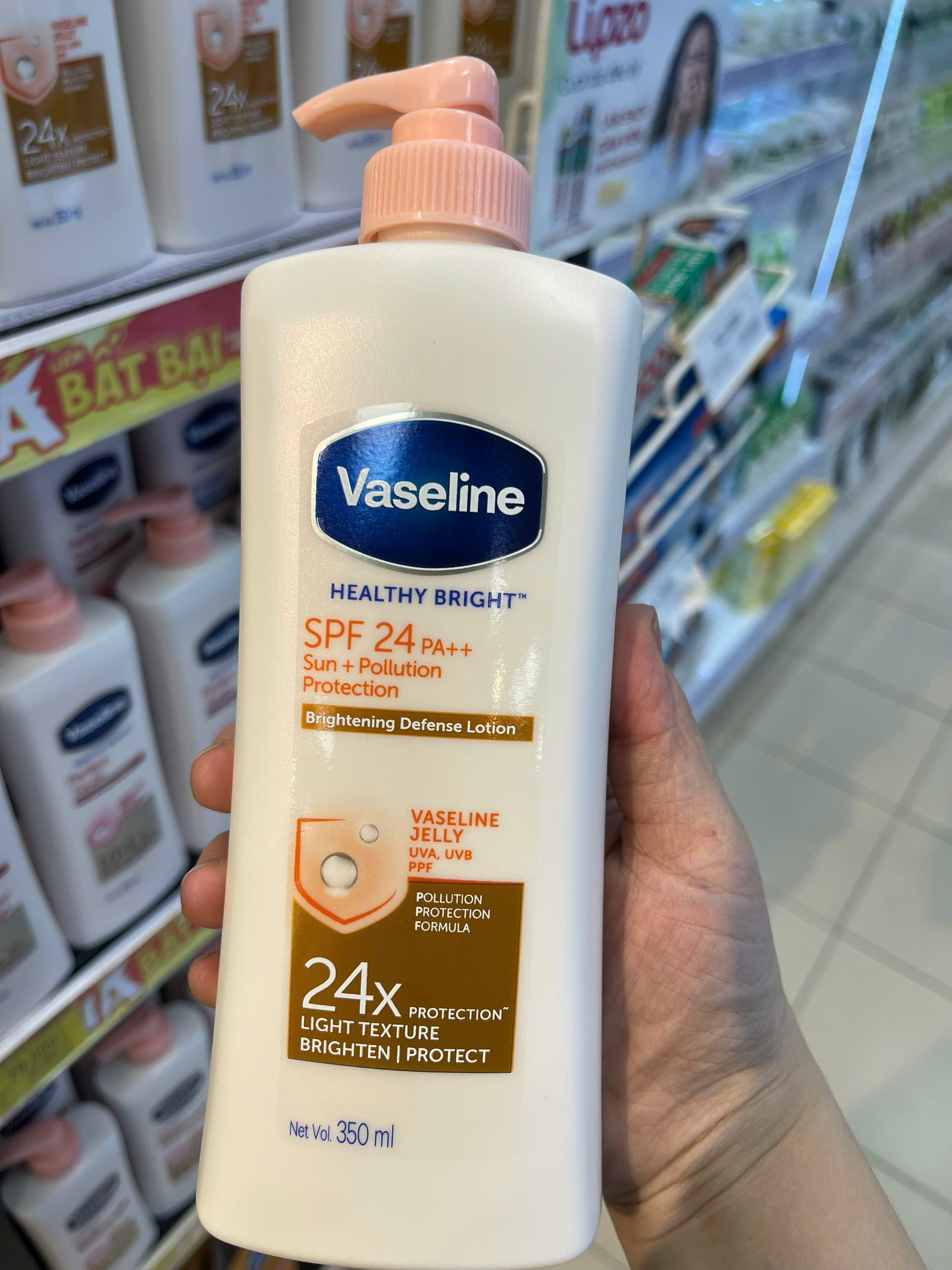 f345 - Sữa dưỡng thể Vaseline (Dạng chai)