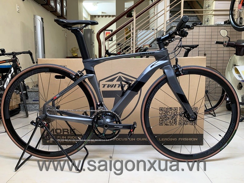 Xe đạp đua TrinX Tempo 10 Khung sườn hợp kim nhôm cao cấp Bộ truyền động