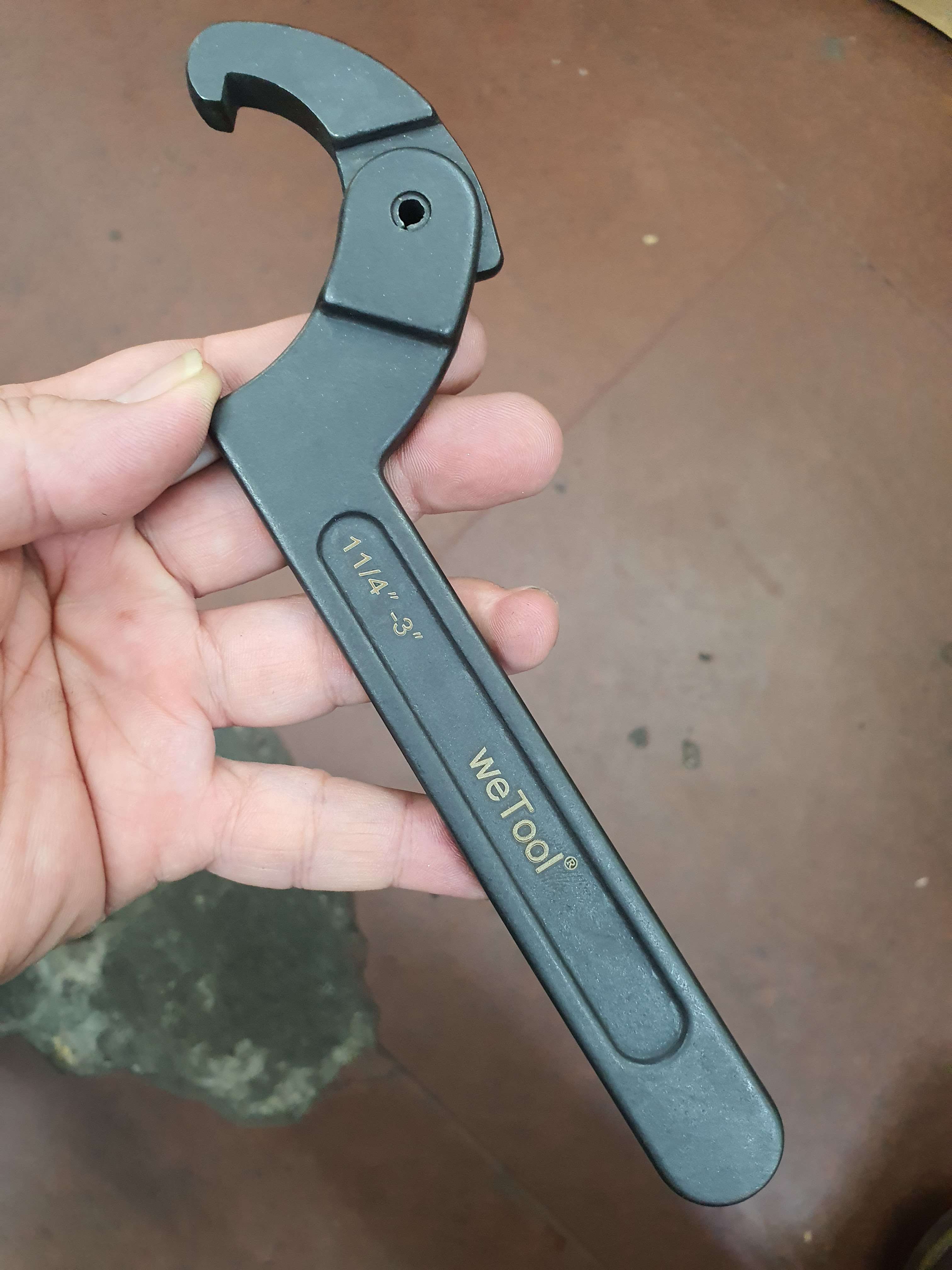 Cờ Lê Móc Điều Chỉnh Wetools 32mm-76mm (Cờ Lê Móc, Khóa Móc)