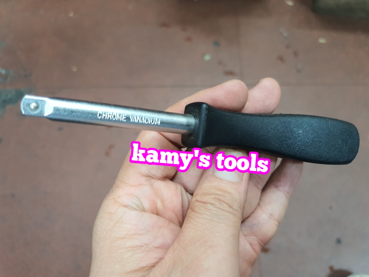 Cán vặn đầu tuýp 1/4 inch dài 150mm cán nhựa đen chrome vanadium, cán vít