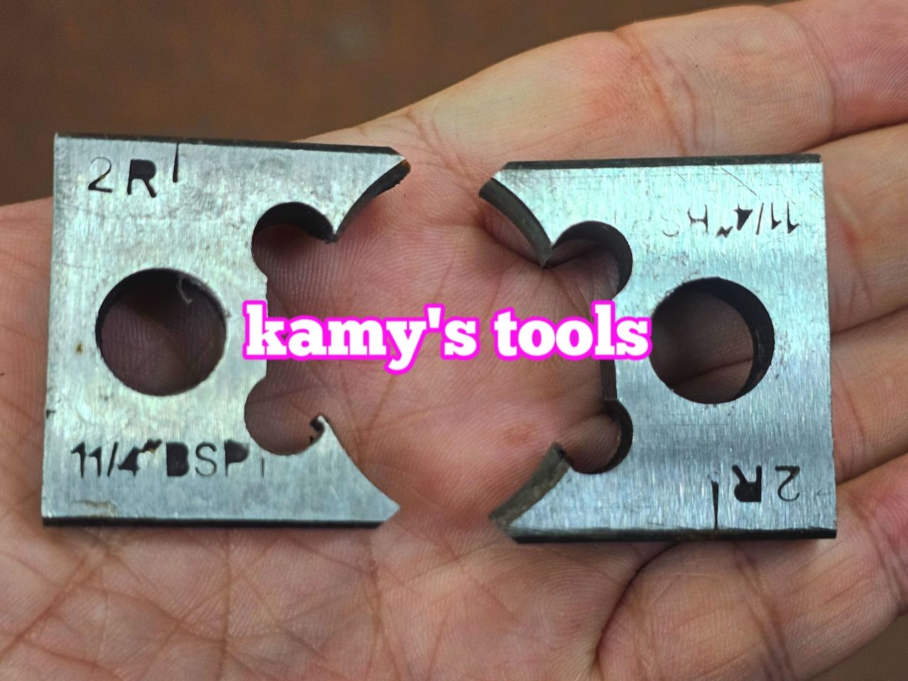 Dao tiện ren ống bằng tay model 112 kích cỡ 21mm 27mm 34mm 42mm 19mm 25mm 31mm bước ren BSPT Wetools