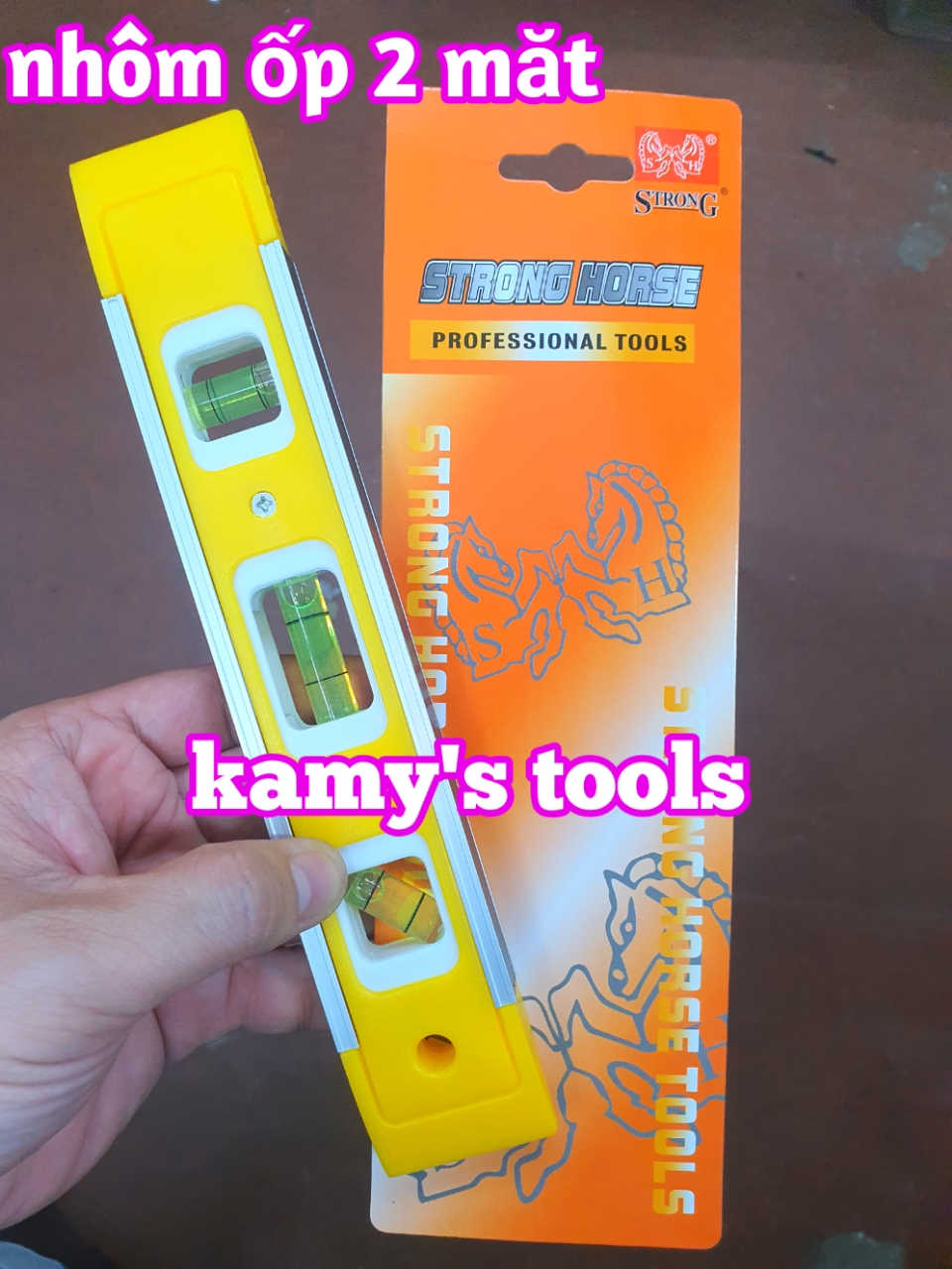 Thước thủy có nam châm hít ốp nhôm 2 mặt 200mm