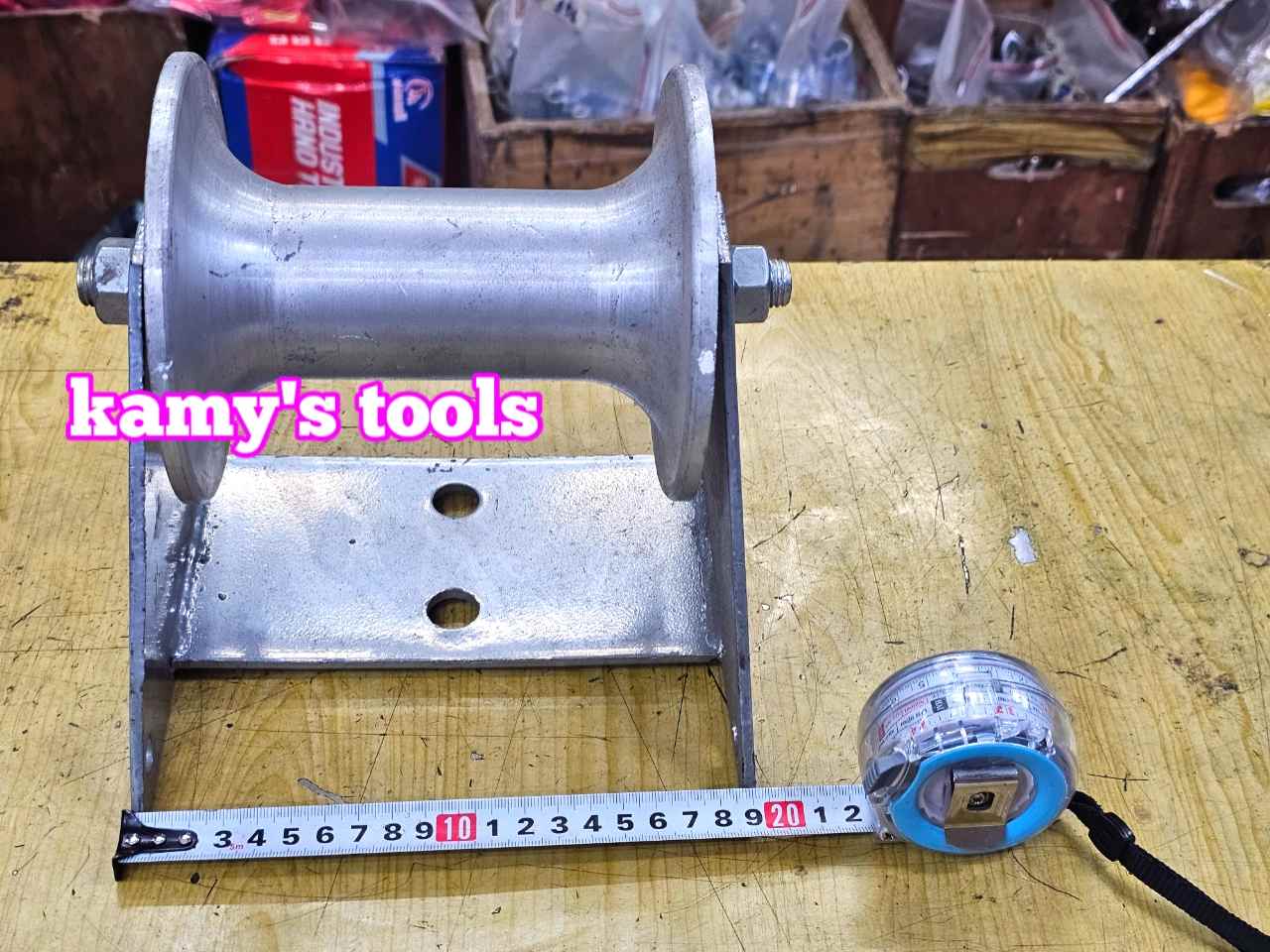 Con lăn kéo cáp điện loại đơn hình tam giác loại dày hàng nhập khẩu con lăn nhôm Kamytools KMT-3401A