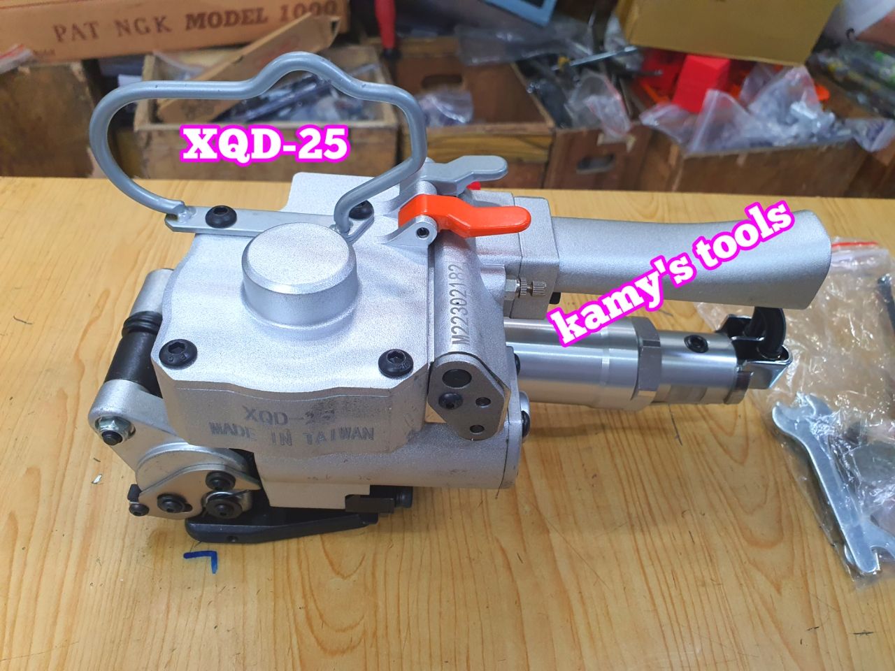 Máy đóng đai siết đai nhựa dùng khí nén pp pet 13-16-19-25mm XQD-25, siết hàn cắt 3 trong 1