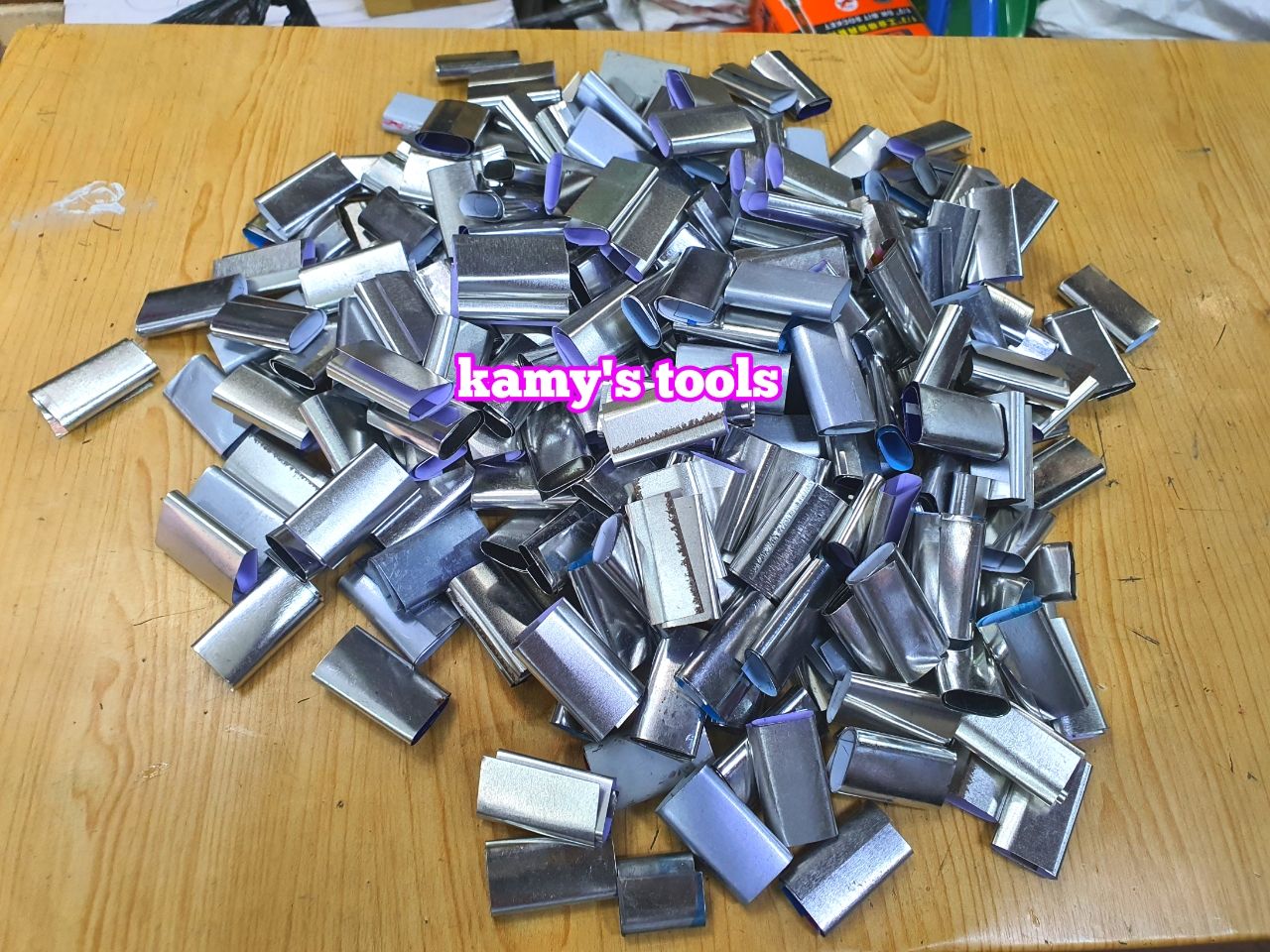 Bọ sắt khóa kẹp bấm đóng đai nhựa đai kiện hàng hóa bọ cuốn bọ gai 16mm 19mm (1kg)