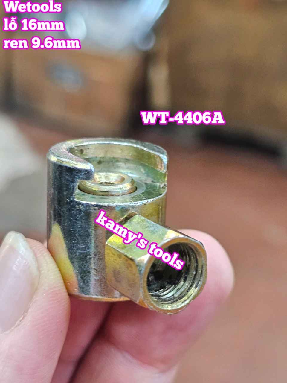 Đầu bơm mỡ gài 16mm răng 9.6mm Wetools WT-4406A và WT-4406B