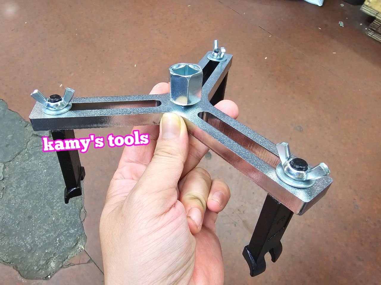 Vam cảo tháo mở nắp bình xăng 3 chân 38mm-168mm dạng trượt kamytools