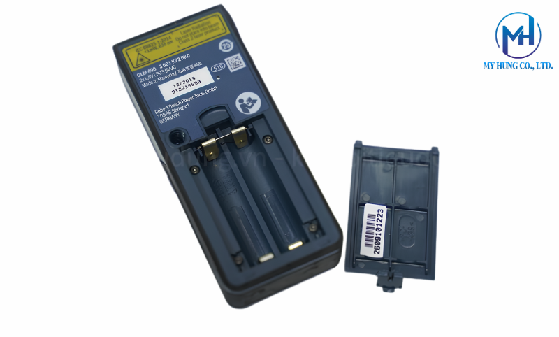 Khả năng đo xa 40m và tính năng nhớ 15 phép đo của Bosch GLM 400