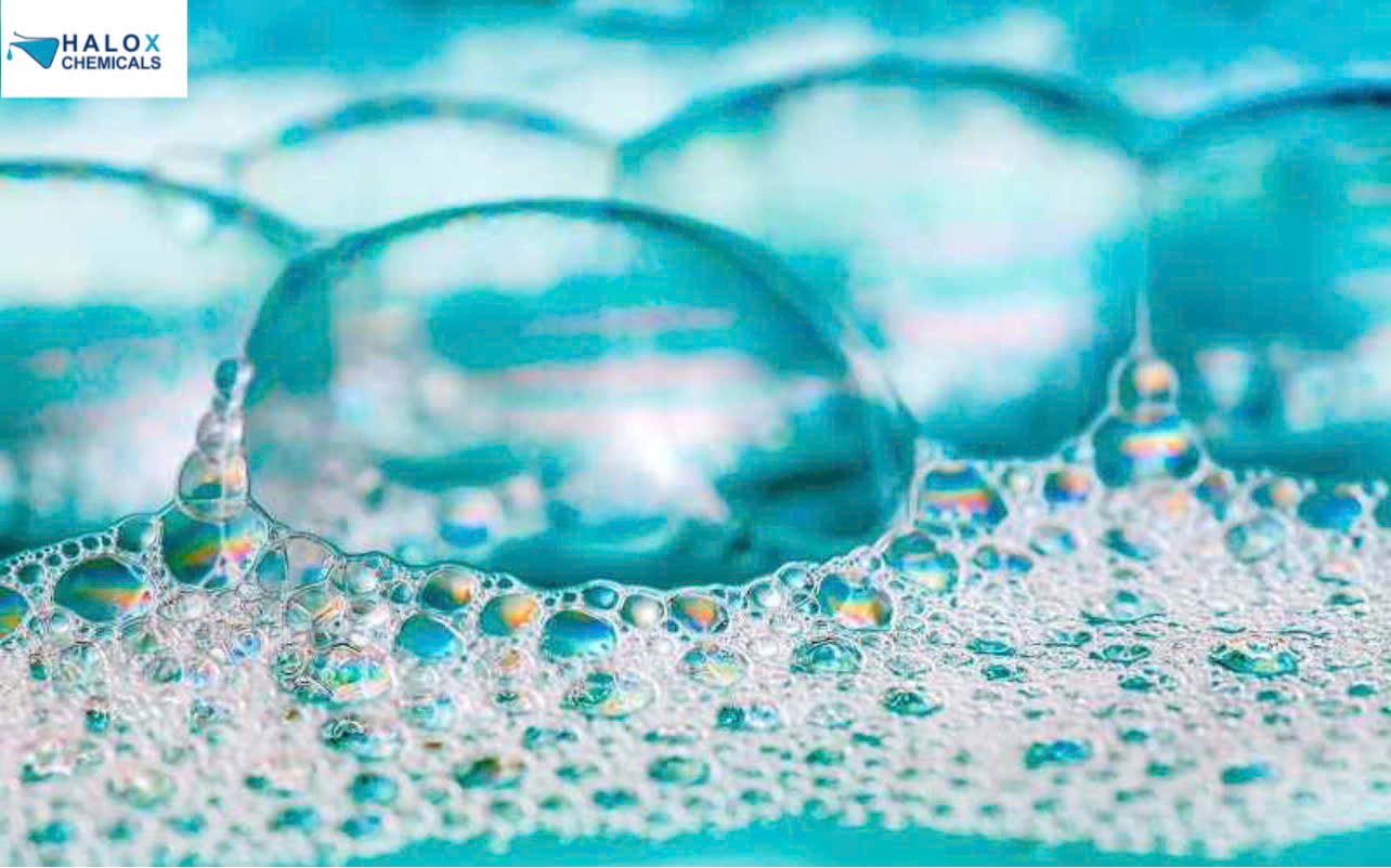 Phụ gia Phá bọt là gì? Tại sao lại cần thiết trong công nghiệp sản xuất và Hóa chất ngành sơn
