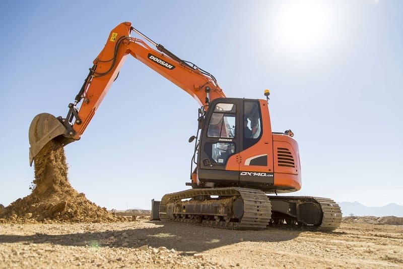 Máy đào đất Doosan DX140LC