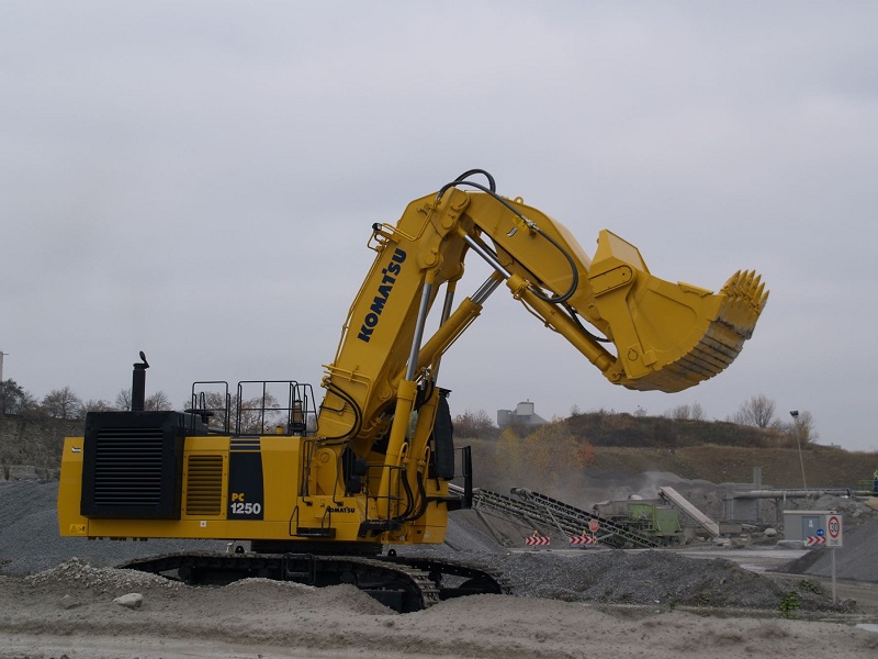 Máy Xúc Đào Komatsu PC1250LC-11