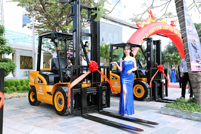 xe-nang-dau-hangcha-2