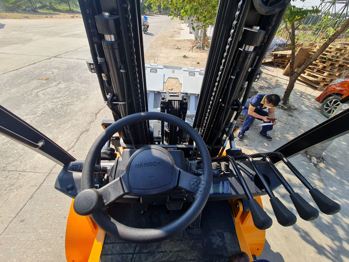 cabin-xe-nang-dau-4-tan
