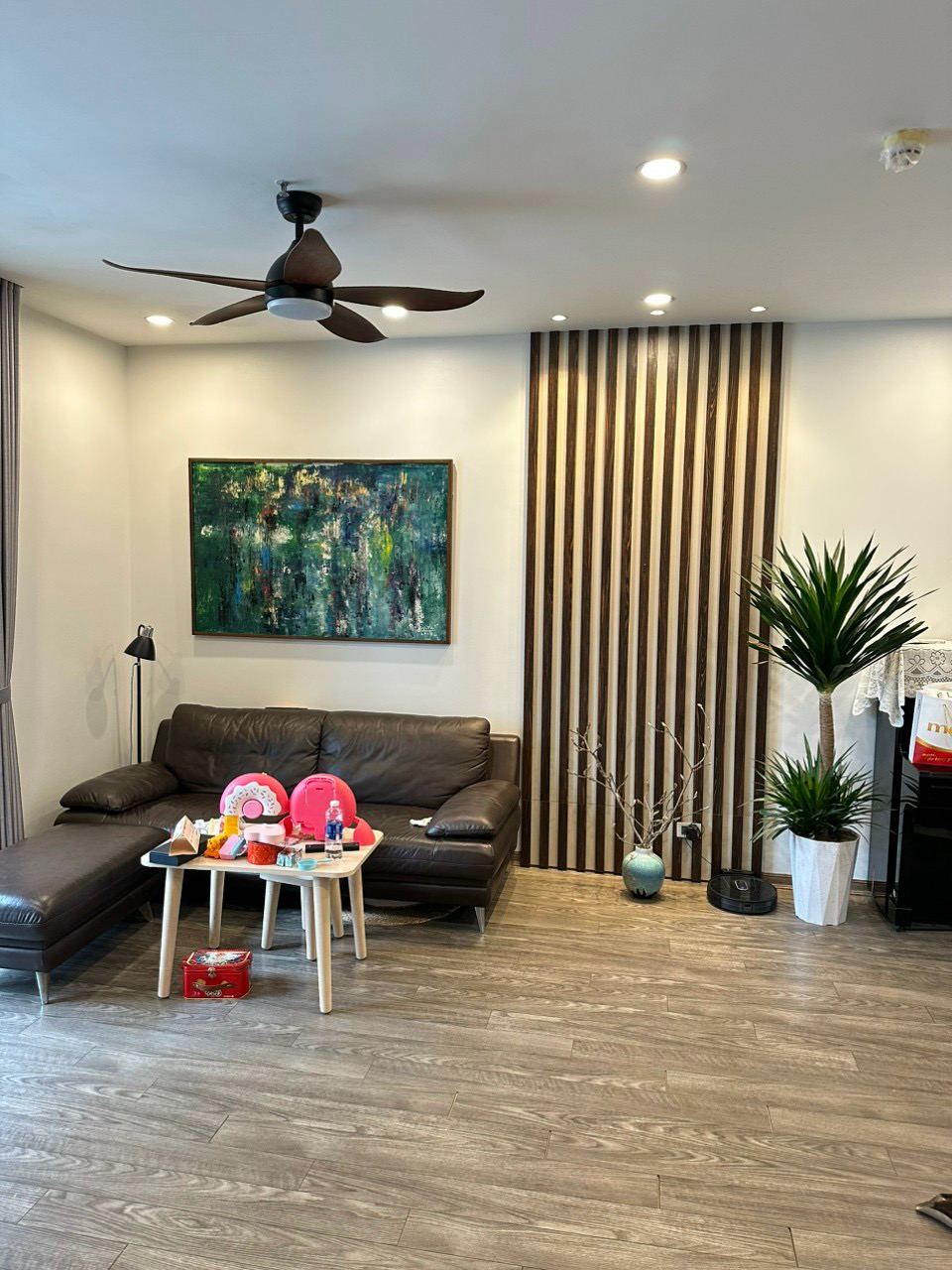 Thi công giấy dán Hàn Quốc công trình T6 Times City