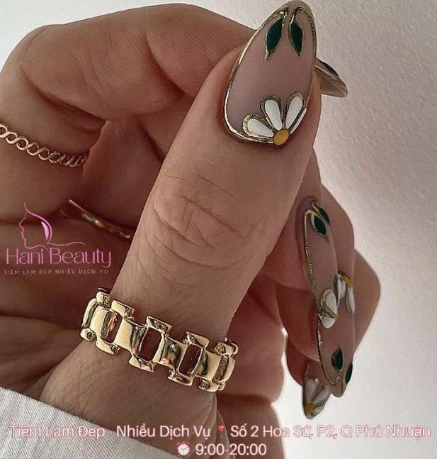 Hiểu rõ về hoa khô - Phụ kiện Nail tạo nên tác phẩm đẹp lung linh