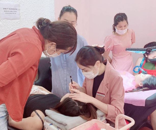 Học nghề phun xăm thẩm mỹ nhất định phải biết cách chọn kim