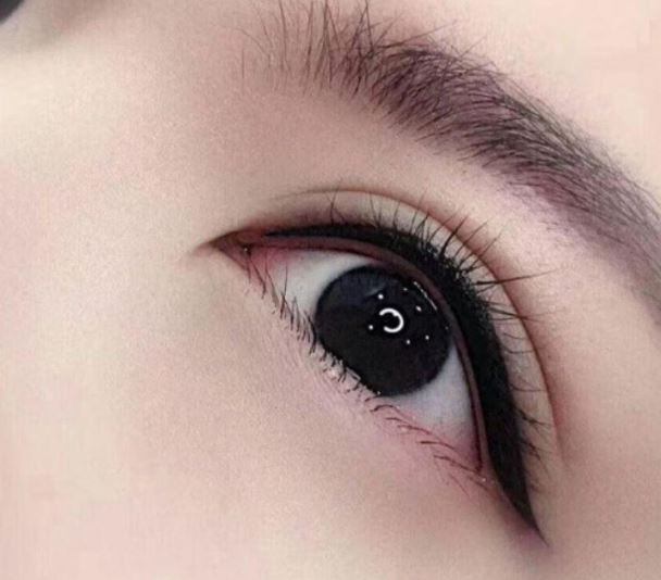 Phun mí mắt cần lưu ý đến những vấn đề gì? Xem ngay!