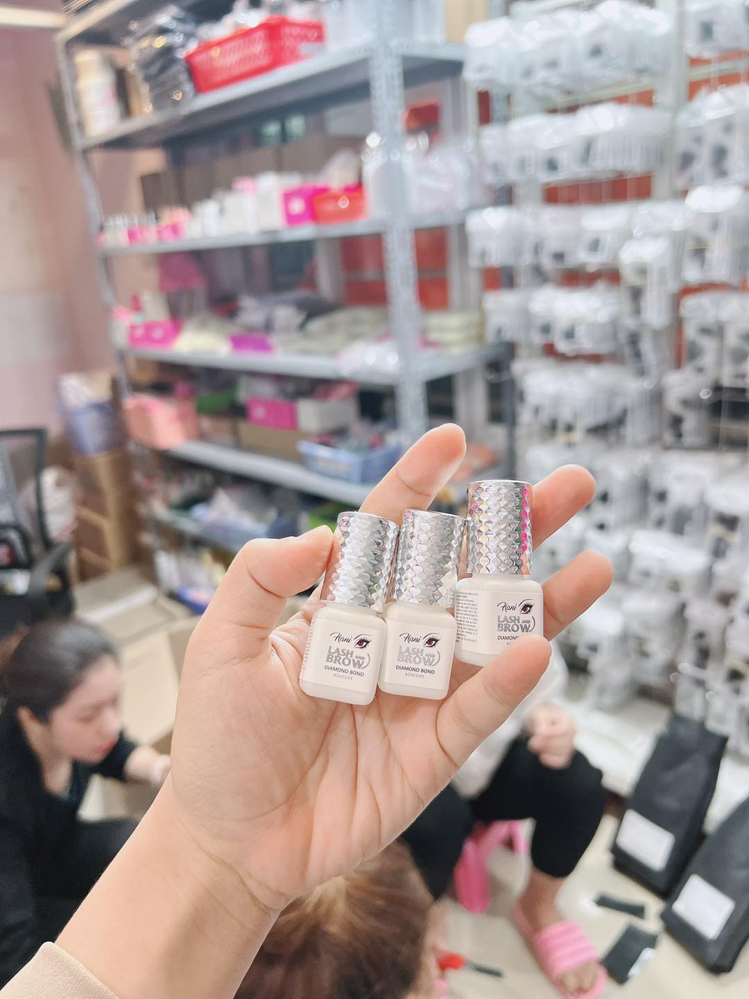 keo nối mi diamond bond keo không màu độc quyền tại hani beauty