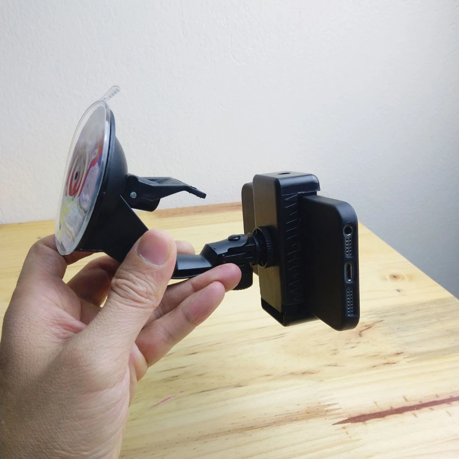GIÁ ĐỠ HÍT KÍNH TREO CAMERA HÀNH TRÌNH, SMARTPHONE TRÊN Ô TÔ