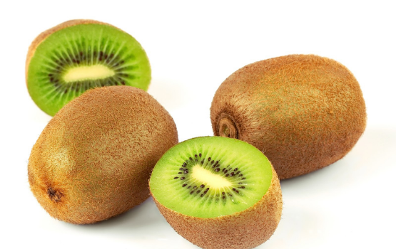 Kiwi: Nhiều lợi ích dành cho sức khoẻ chúng ta