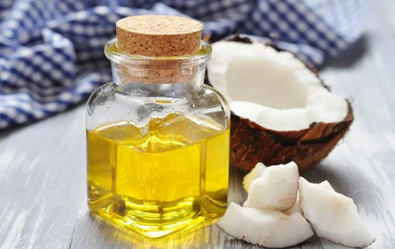 Dầu dừa (Coconut oil): Công dụng cho sức khoẻ và da