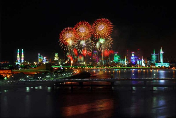 Lễ hội pháo hoa quốc tế Pohang tại Hàn Quốc dịp hè hàng năm