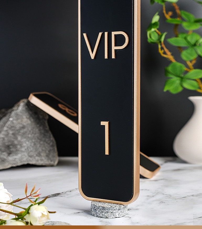 Biển hiệu số phòng VIP BHV n2