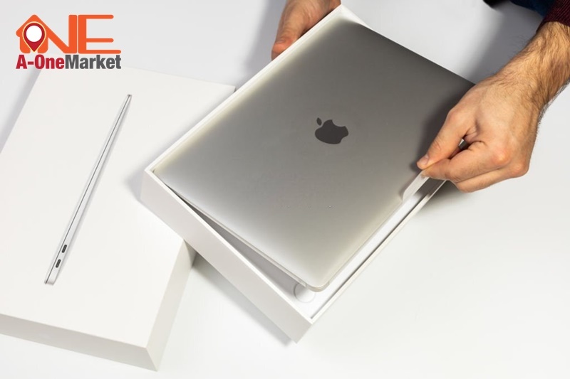 MacBook Air 15.5 inch của apple