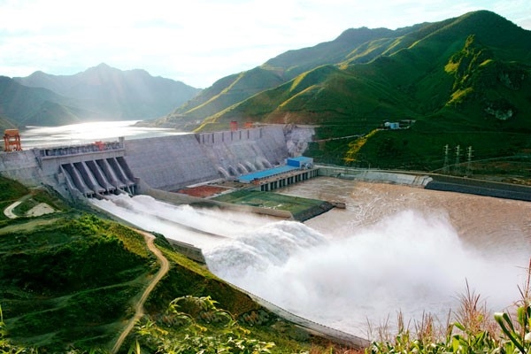 quy-trinh-san-xuat-dien-cua-nha-may-thuy-dien