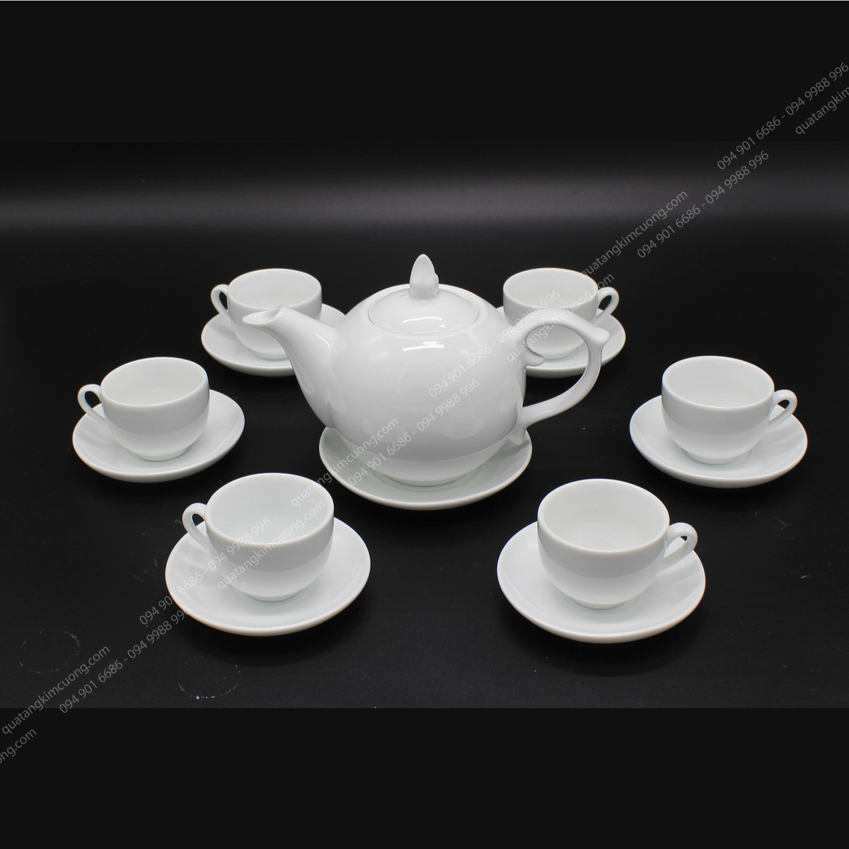 Ấm chén dáng chóp lửa men trắng