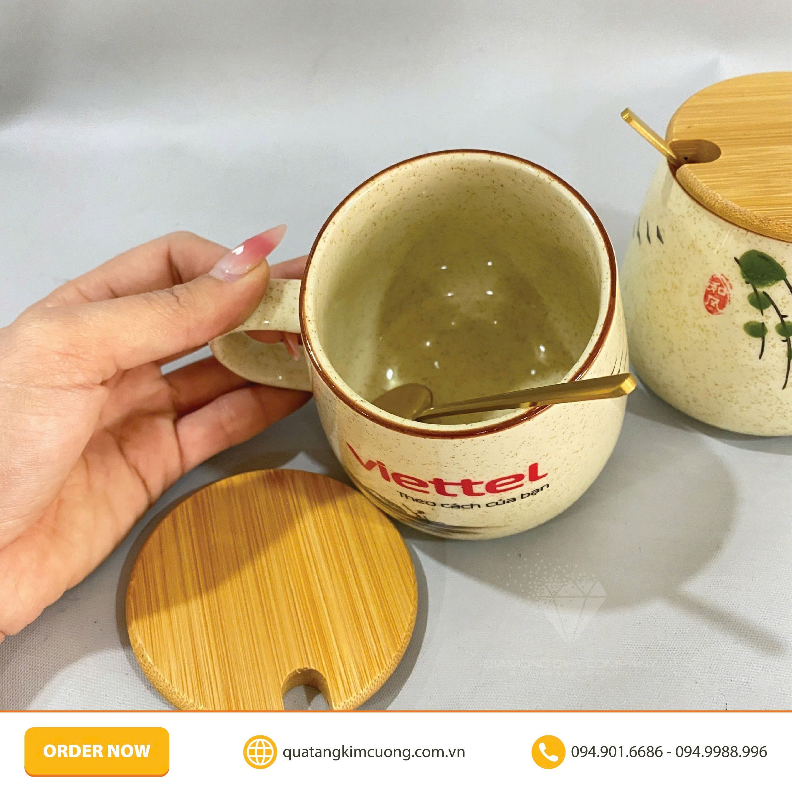 Cốc sứ