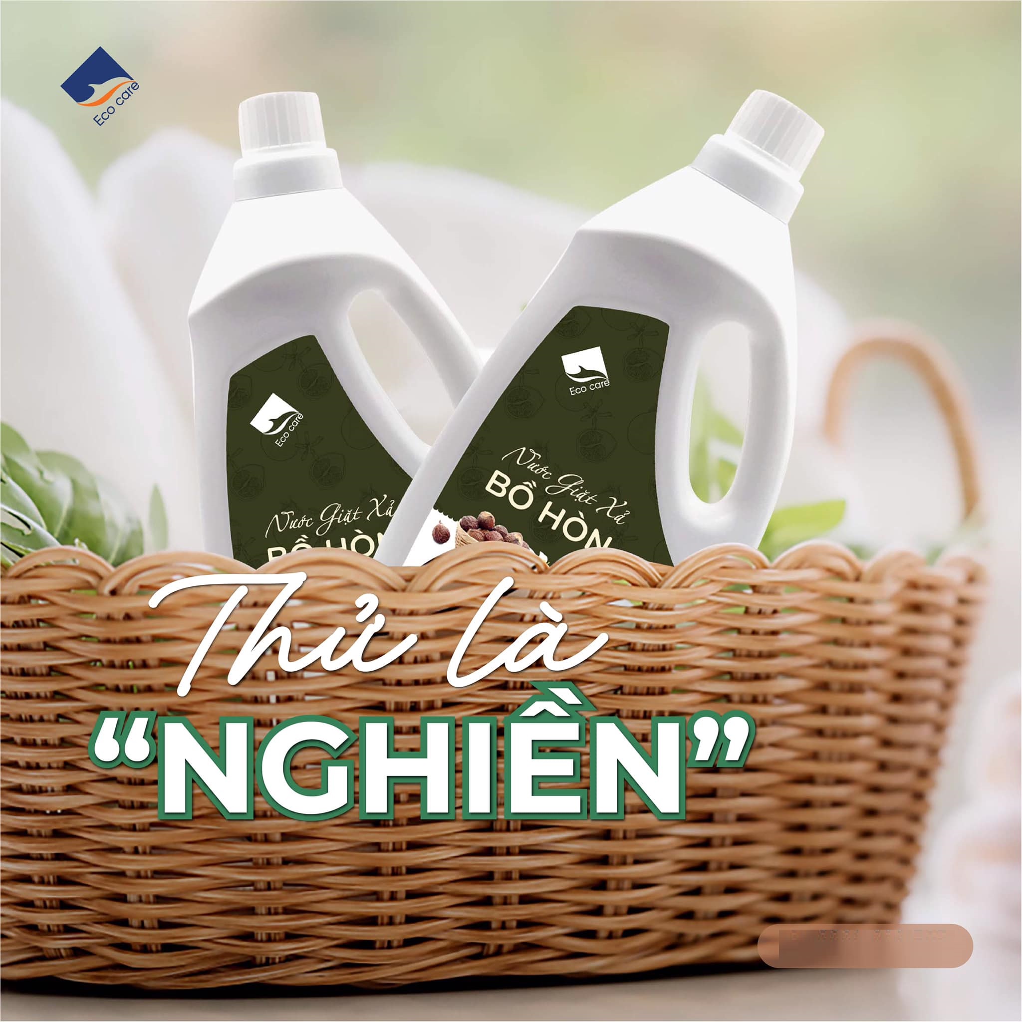 Nước giặt xả hữu cơ Bồ Hòn tinh dầu Hoa Bưởi ECOCARE 4 Lít - Bền màu, giữ dáng, mềm vải, an toàn cho bé