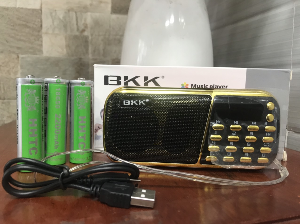 Loa pháp BKK B853 3 pin tròn 2.200mAh siêu trâu chính hãng Nghe Kinh Phật Nhạc Thẻ Nhớ USB [BH 6 tháng]