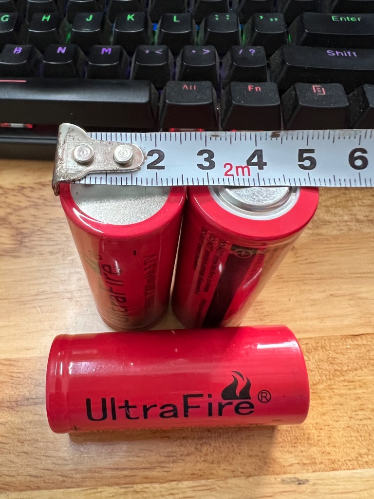 Pin sạc to Ultra Fire MRK 26650 7200mAh 3.7V size lớn xịn 2 đầu bằng dự phòng cho đèn pin [BH 1 tháng]