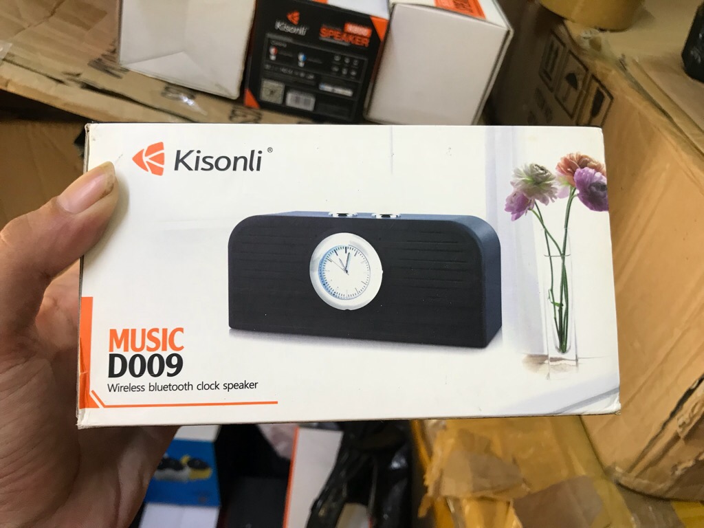 Loa bluetooth (thanh lý) KISONLI D009 chính hãng có đồng hồ [BH Test, bị chảy nhựa thôi, vẫn nghe tốt]