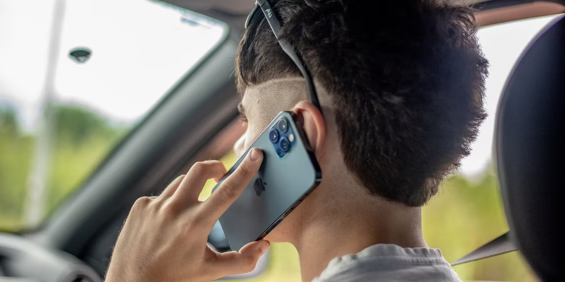 Sửa lỗi cảm biến tiệm cận của iPhone không hoạt động