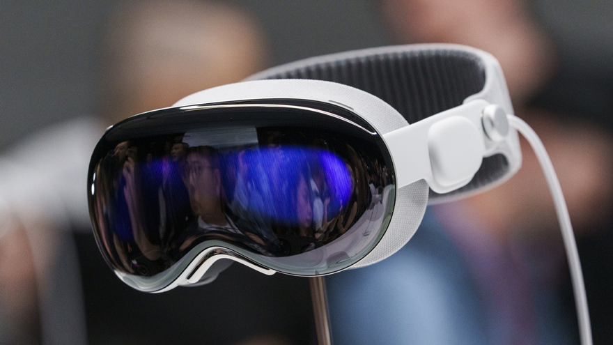 Apple Vision Pro là một sản phẩm đột phá trong lĩnh vực thực tế ảo