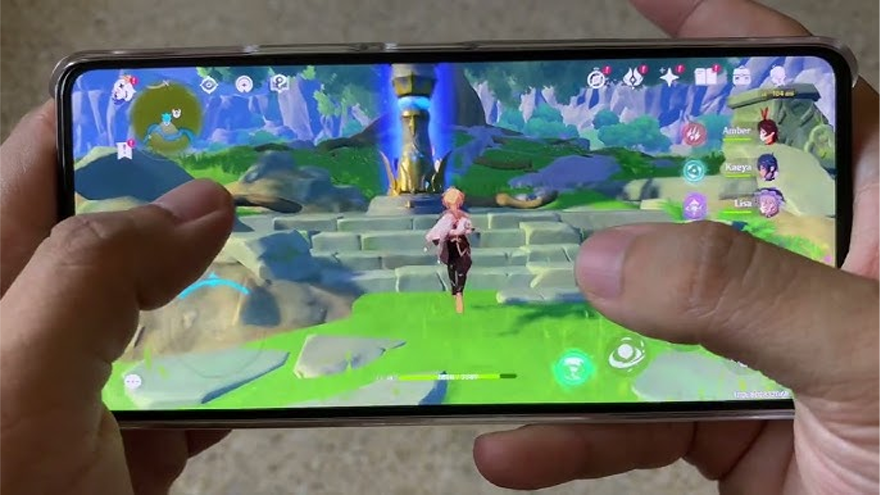 Đánh giá Oppo A78: Hoạt động mượt mà, chơi game mát mẻ