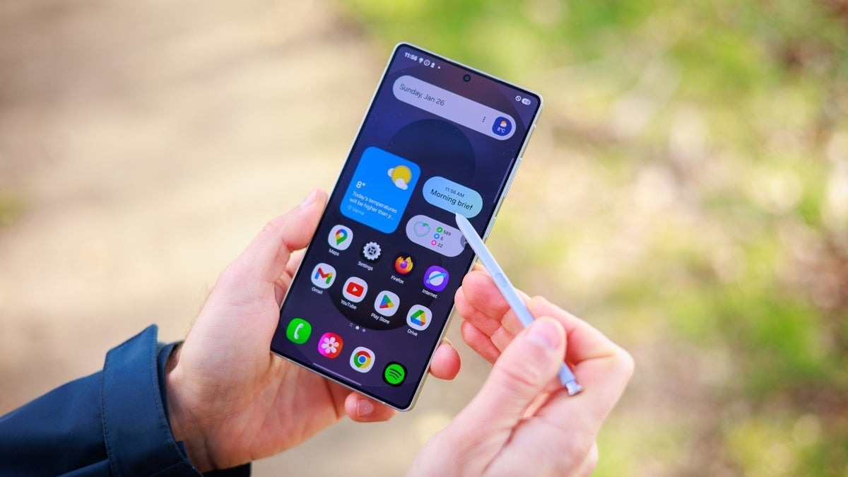 Galaxy S26 Ultra: Đỉnh cao công thái học mỏng nhẹ