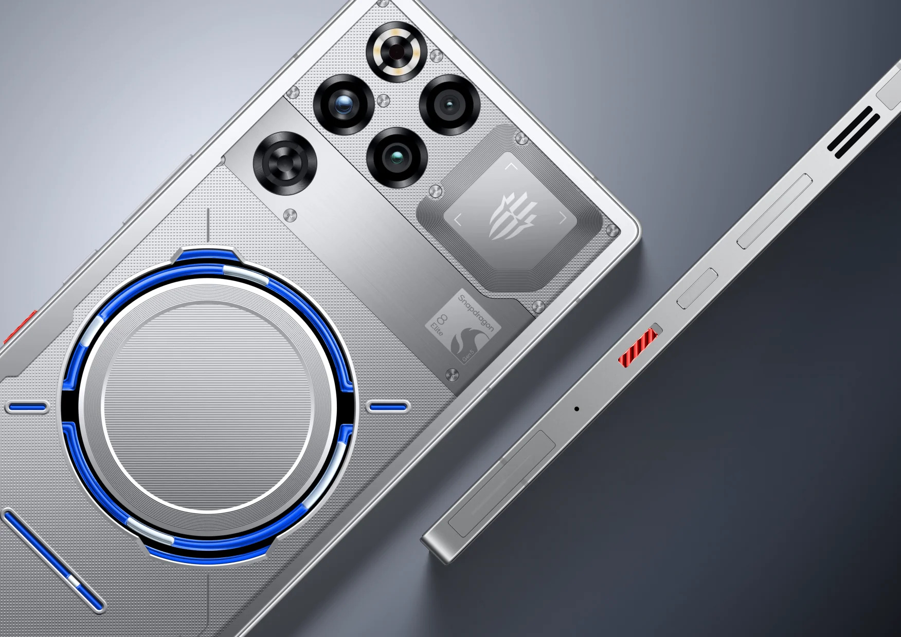 Red Magic tại Hoàng Anh Mobile