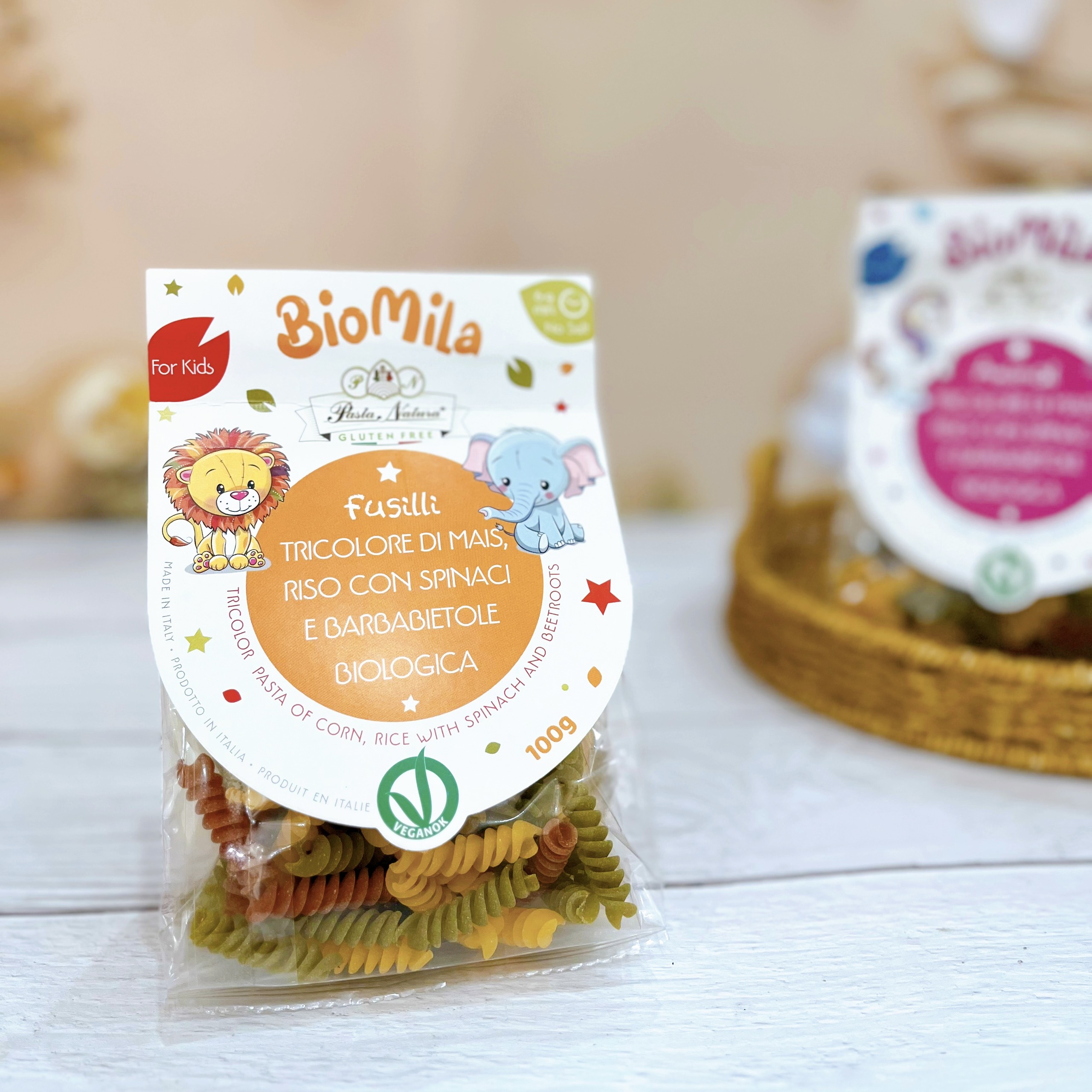 BioMila - Nui Mì Rau Củ 3 Màu Hữu Cơ (Không Gluten) - Hình Xoắn 100gr