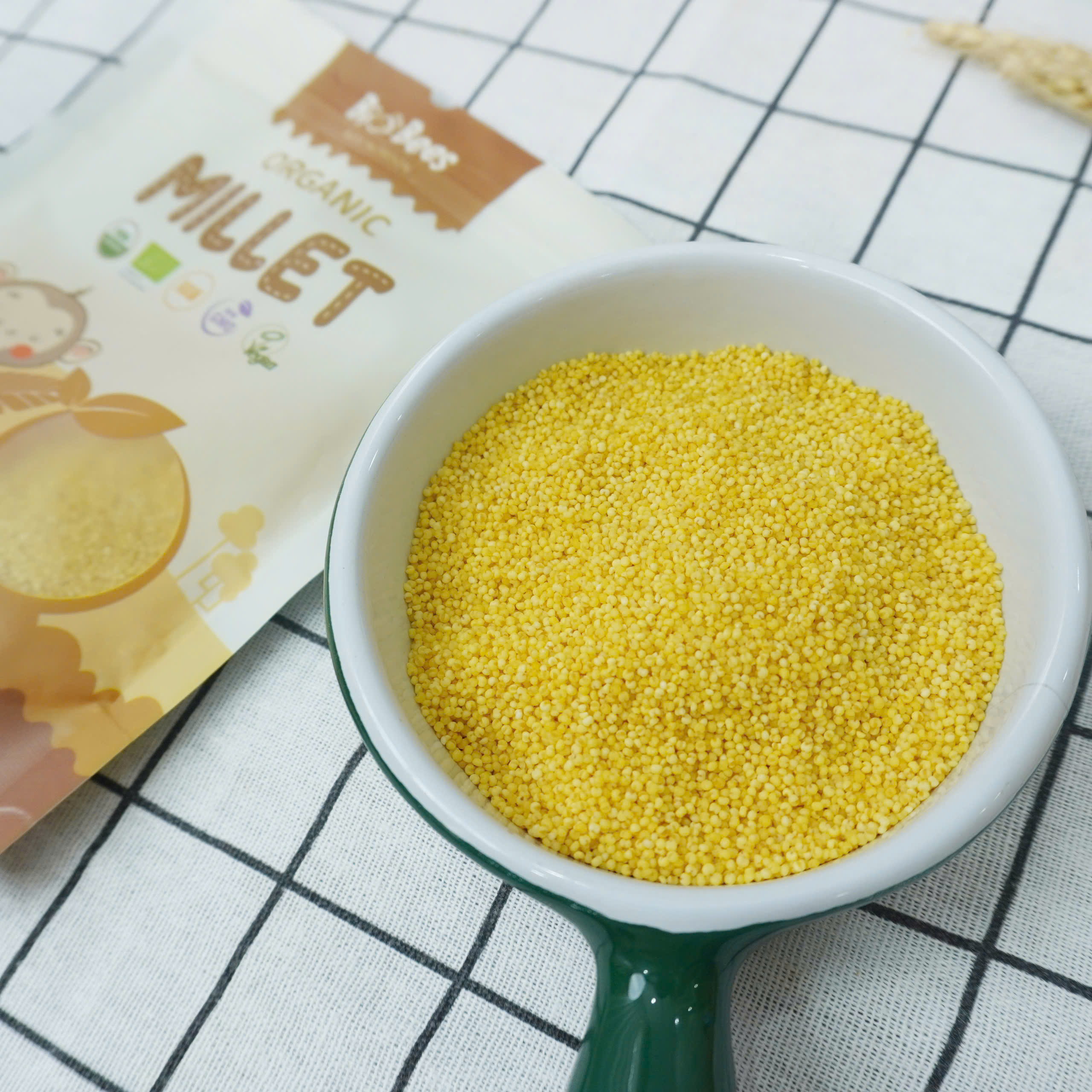 BioBees - Hạt Kê Hữu Cơ 200g