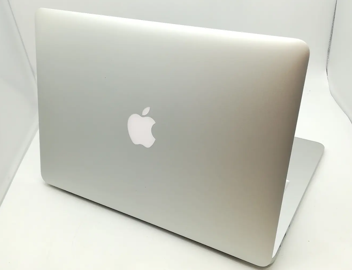 Apple MacBook Air MMGG2J/A（2016モデル）